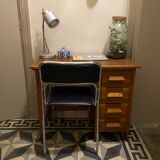 Desk of administration 1920