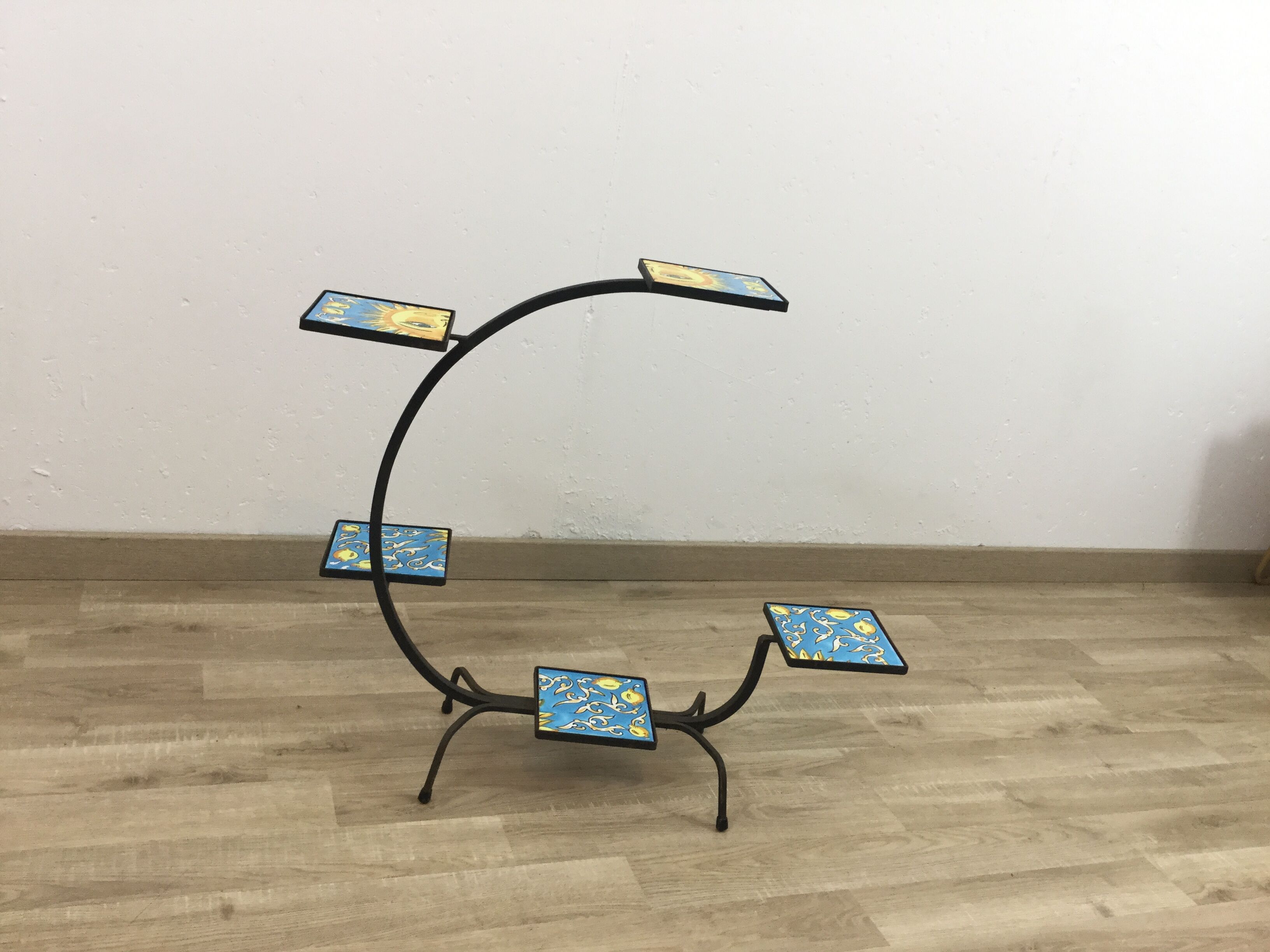 Vintage metal plant holder