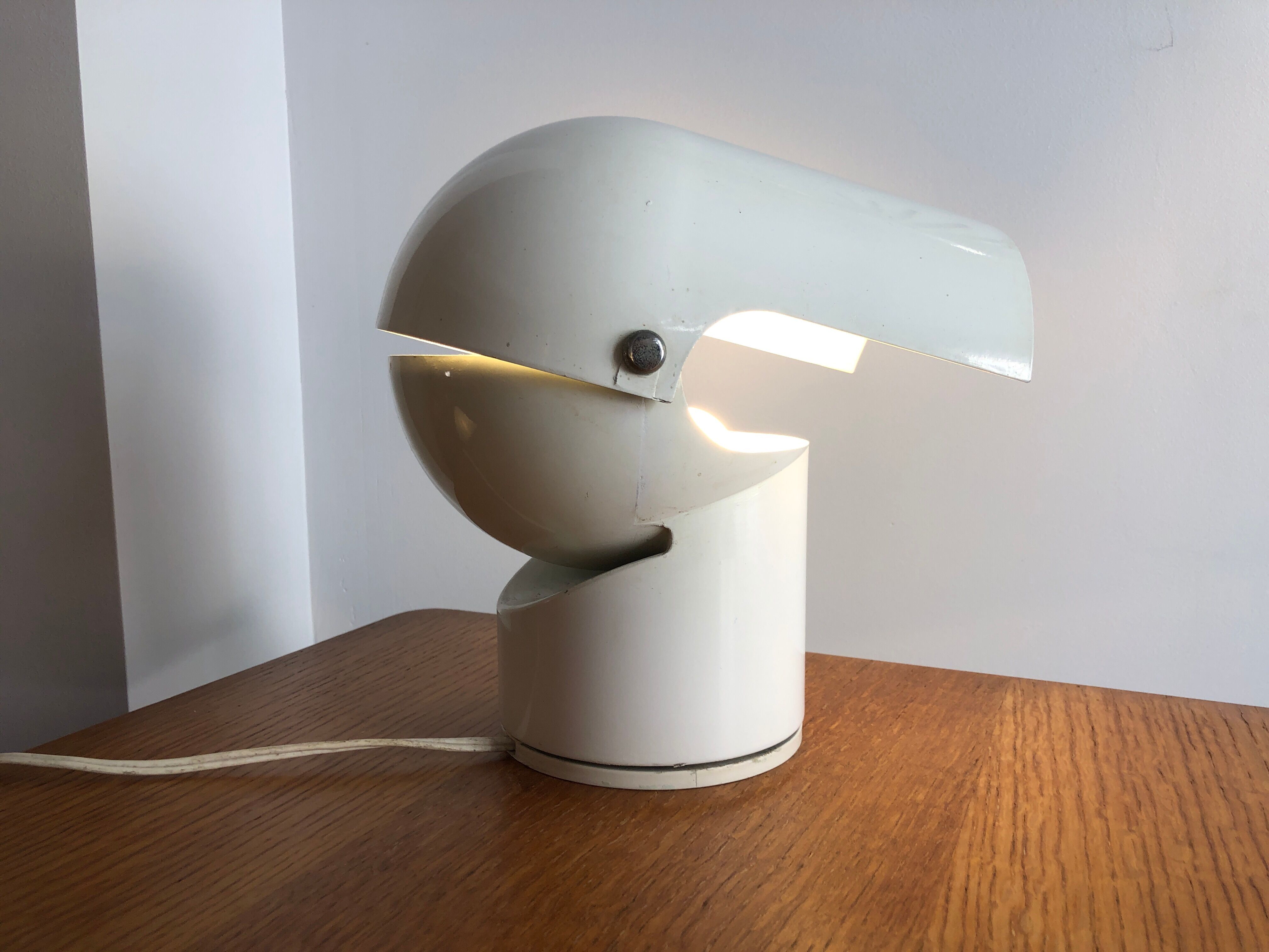 Pileino desk lamp by Gae Aulenti Artemide 1970