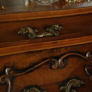 Coffin commode in walnut, Louis XV style, 20th century.