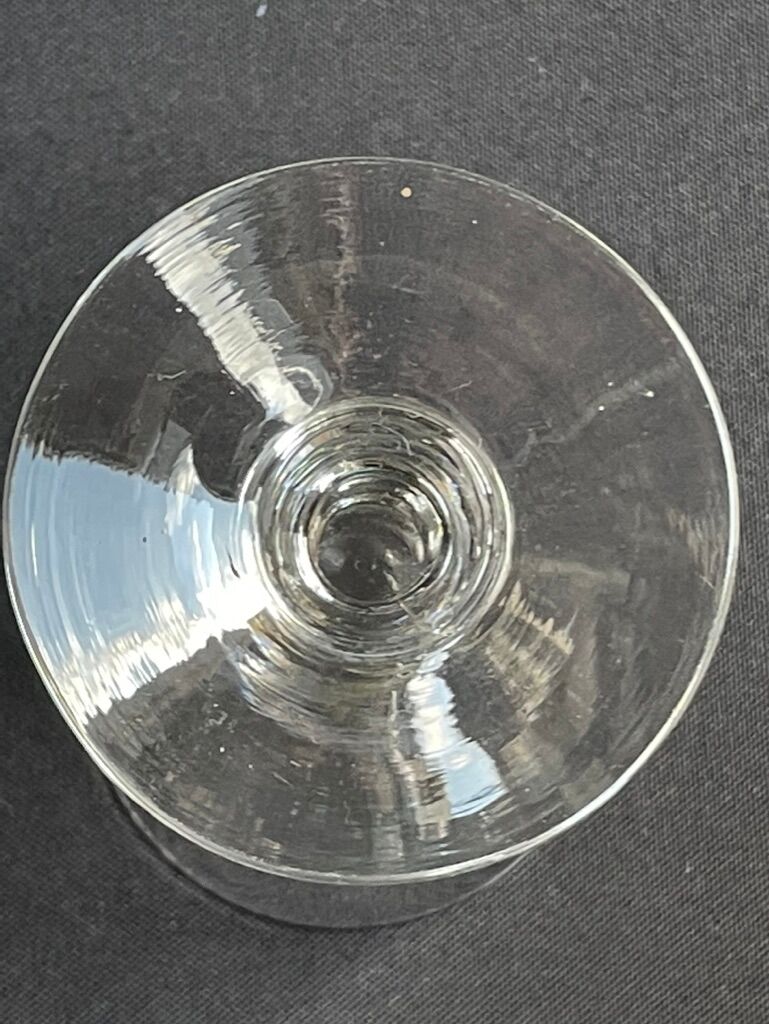 Blown and cut crystal glasses
