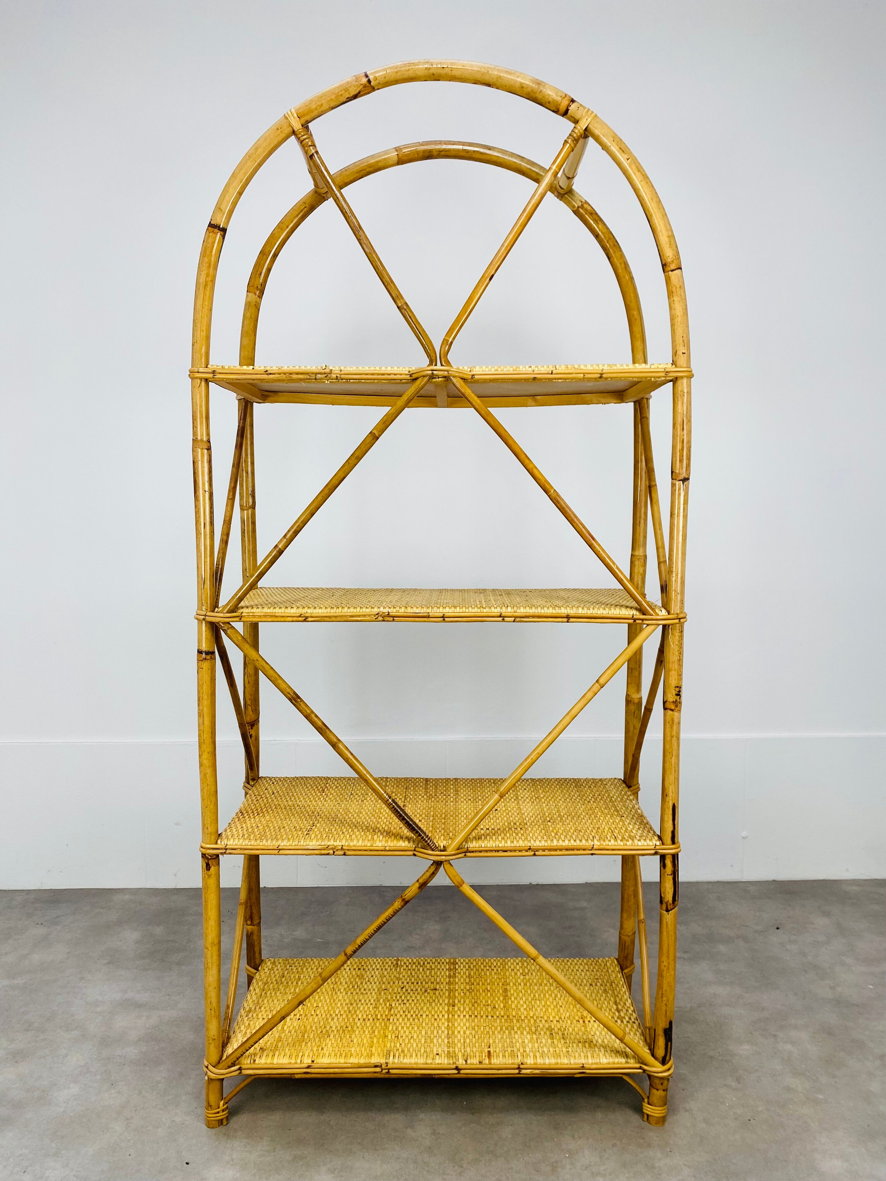 Vintage rattan bookshelf 60s