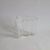 Savoy vase by Alvar Aalto for Iitalla Finland