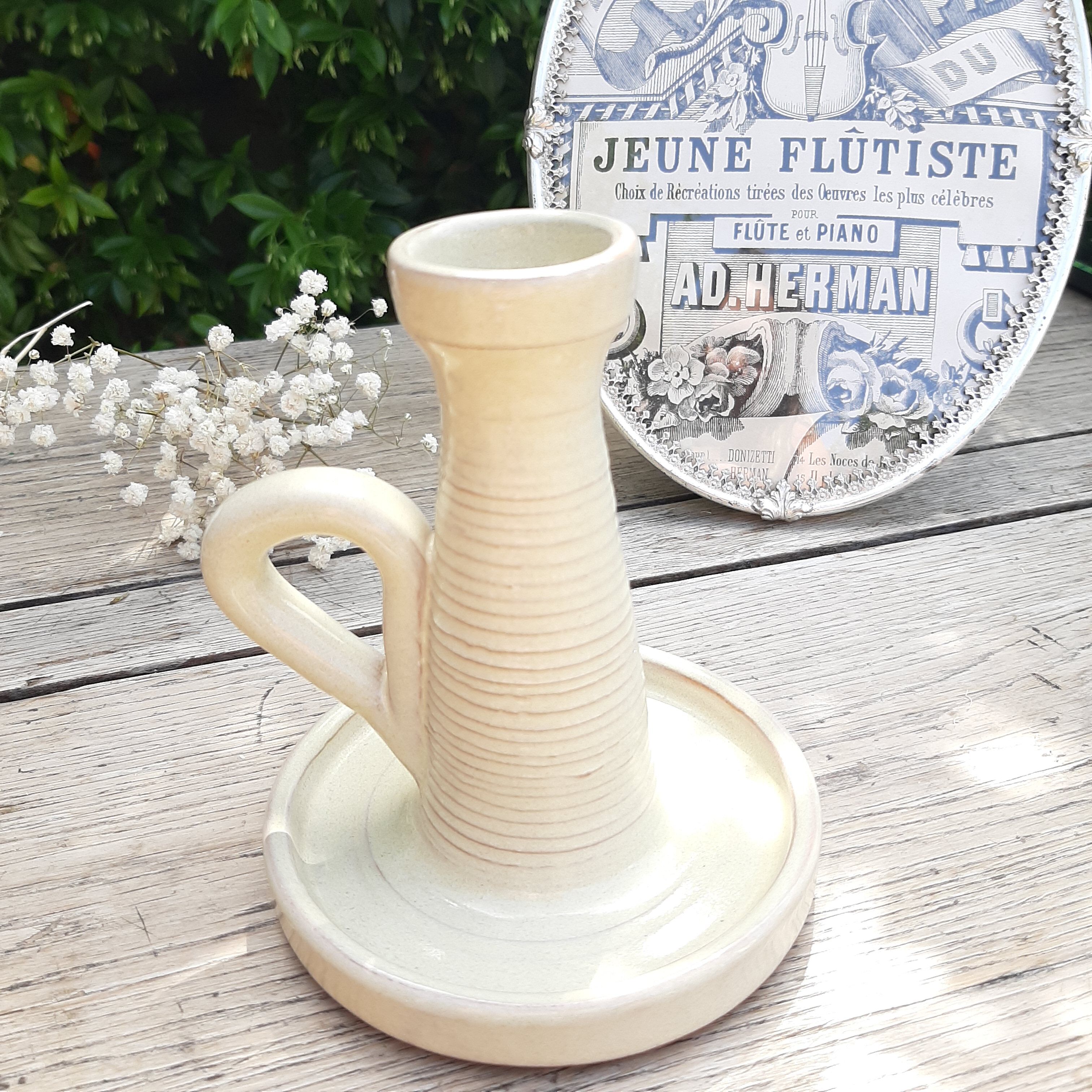 Glazed glazed stoneware candle holder