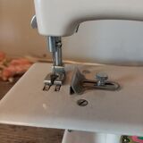 Sewing machine toy vintage Baby Singer 1950 1960