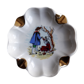 Porcelain ashtray Toupet decorator numbered 577 10.5 x 10.5 cm