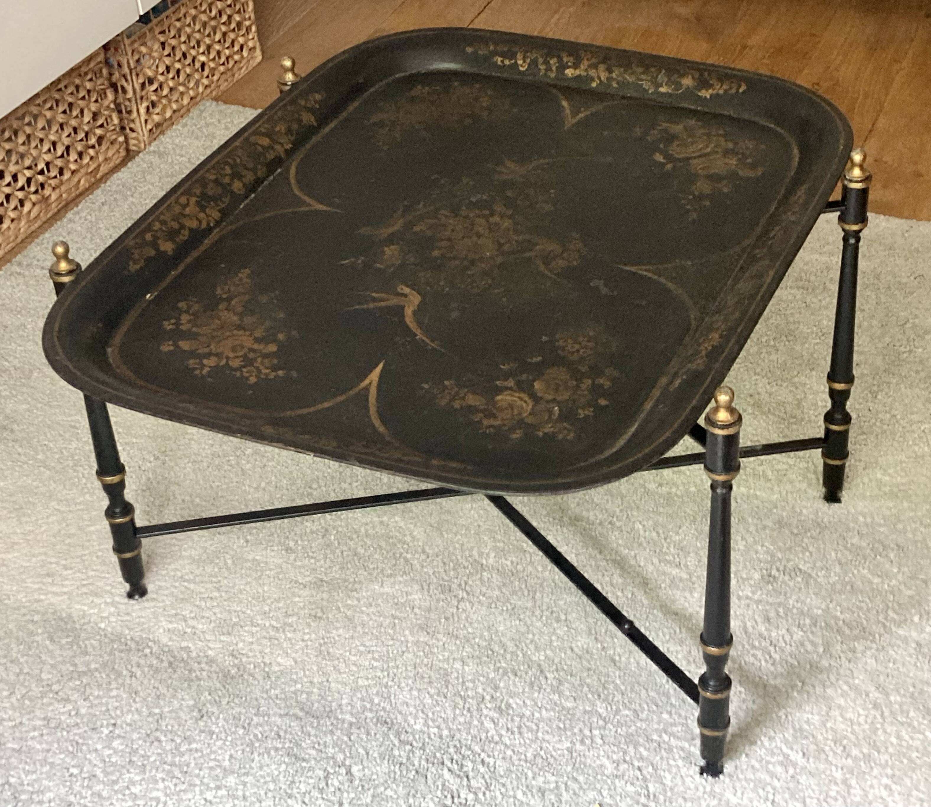 Coffee table/ Serving table - Napoleon III style