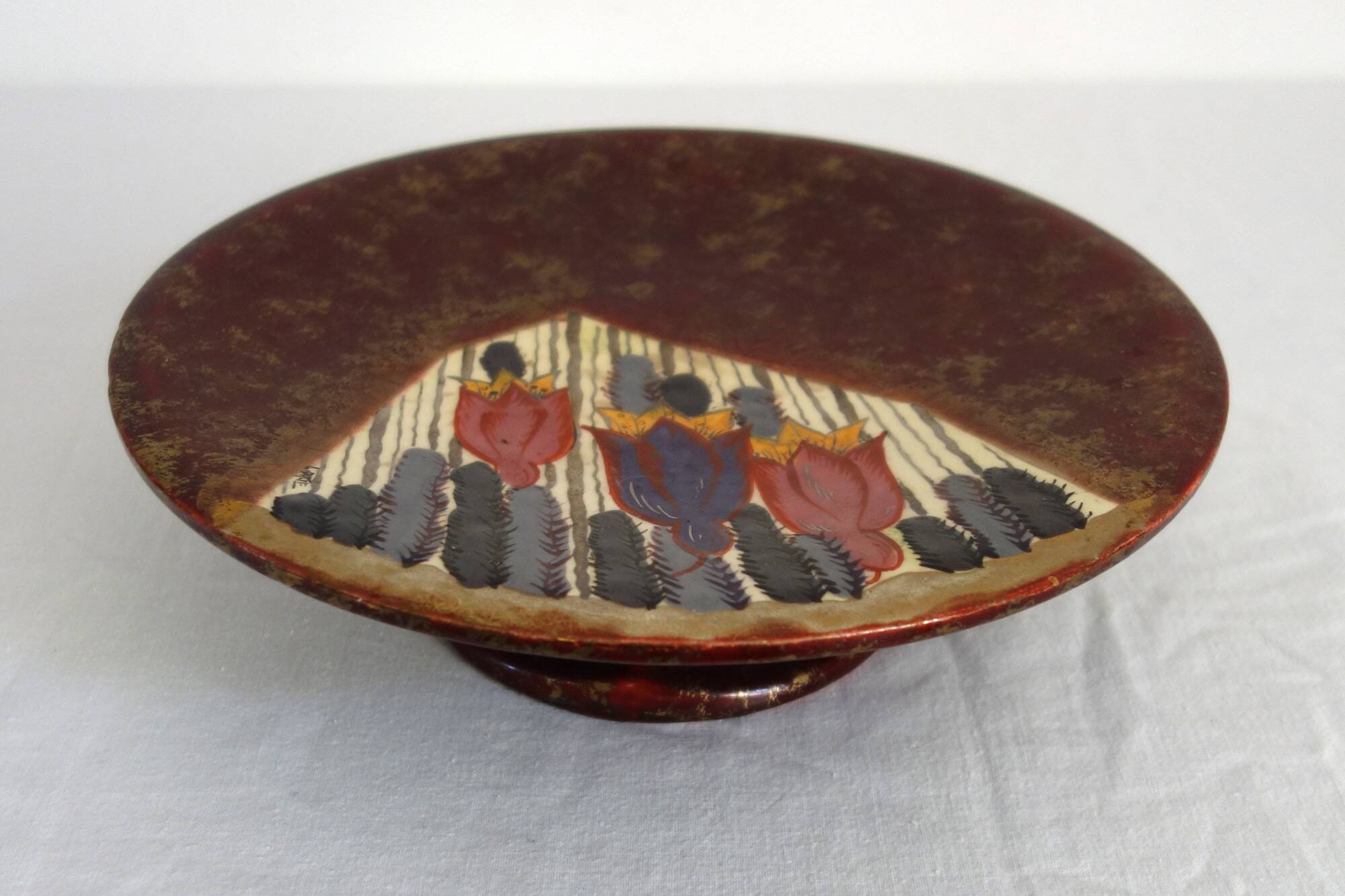 Louis Dage red and gold fruit bowl, 1920s/1930s