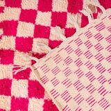 Pure wool rug, size 100 x 200 cm, red