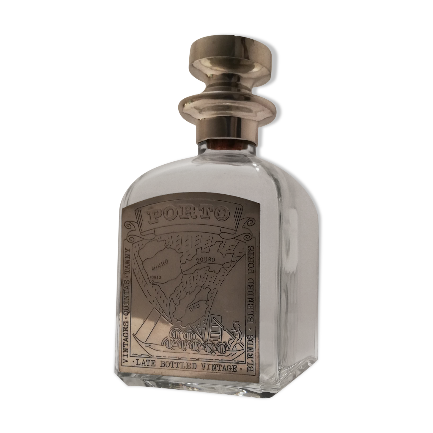 House whisky carafe "The Etains Du Manoir"