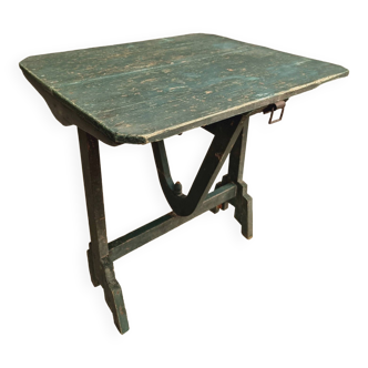Antique folding table wine table green