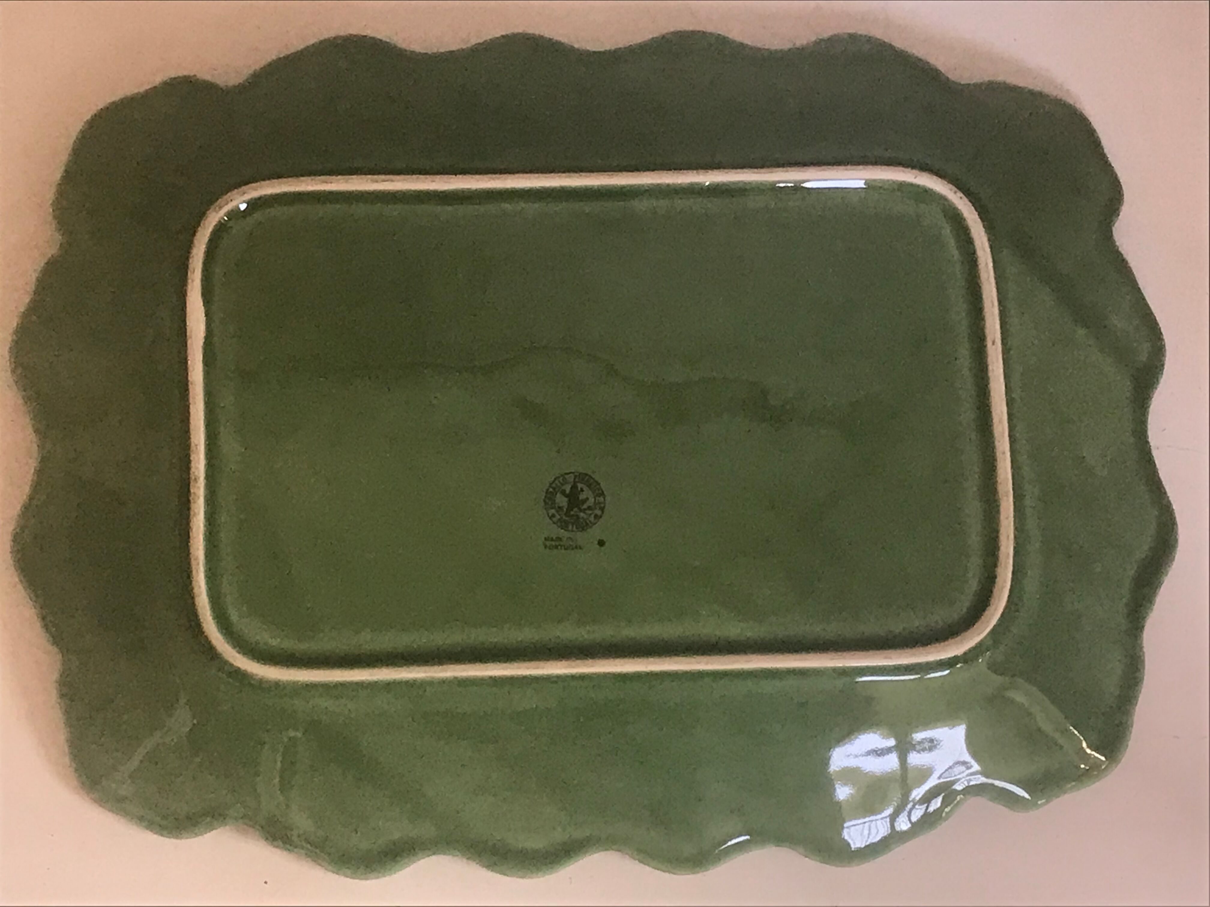 Ceramic dish Bordallo Pinheiro