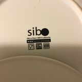 Eight  dessert plates