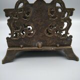 Porte courrier en bronze