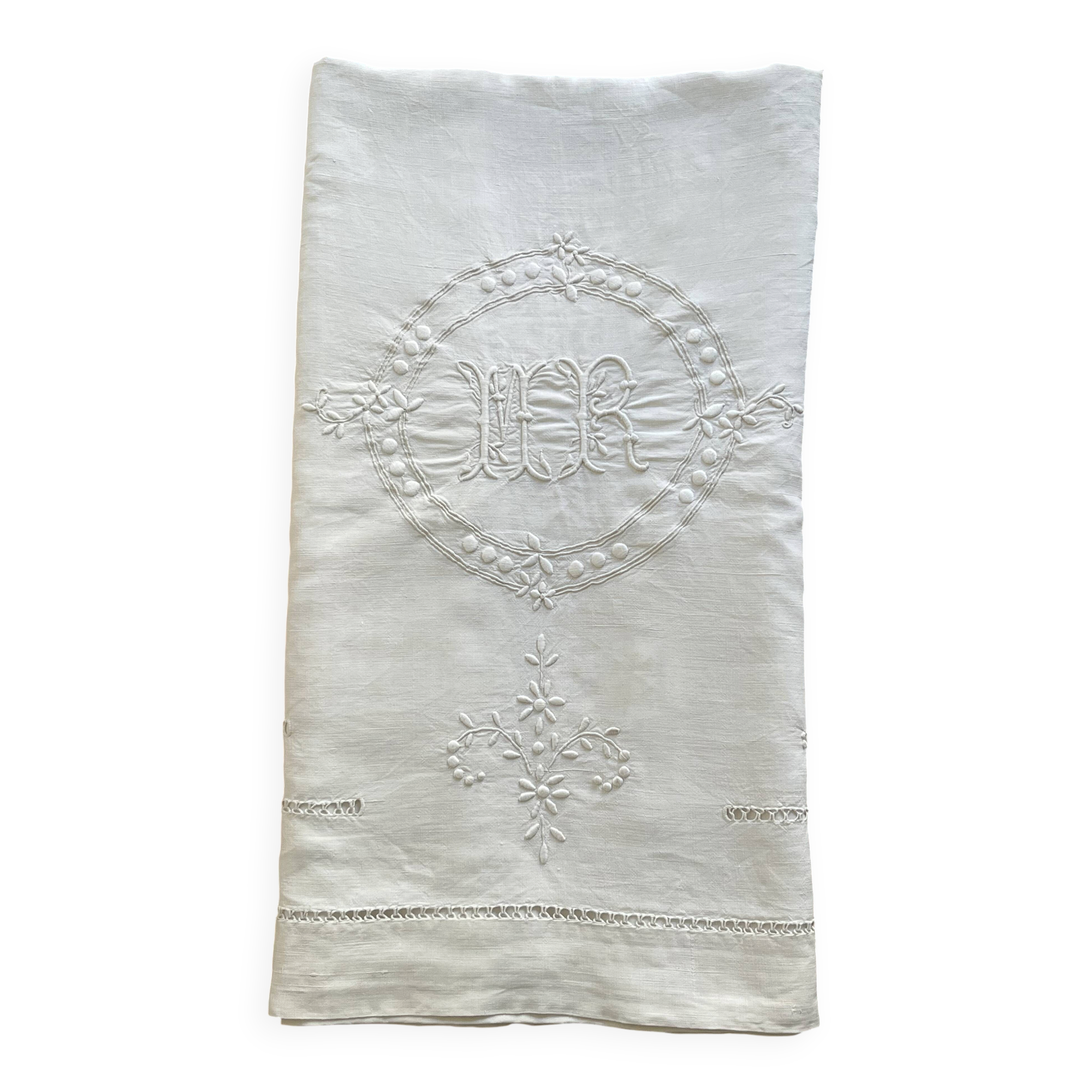 Drap ancien en lin, monogramme MR