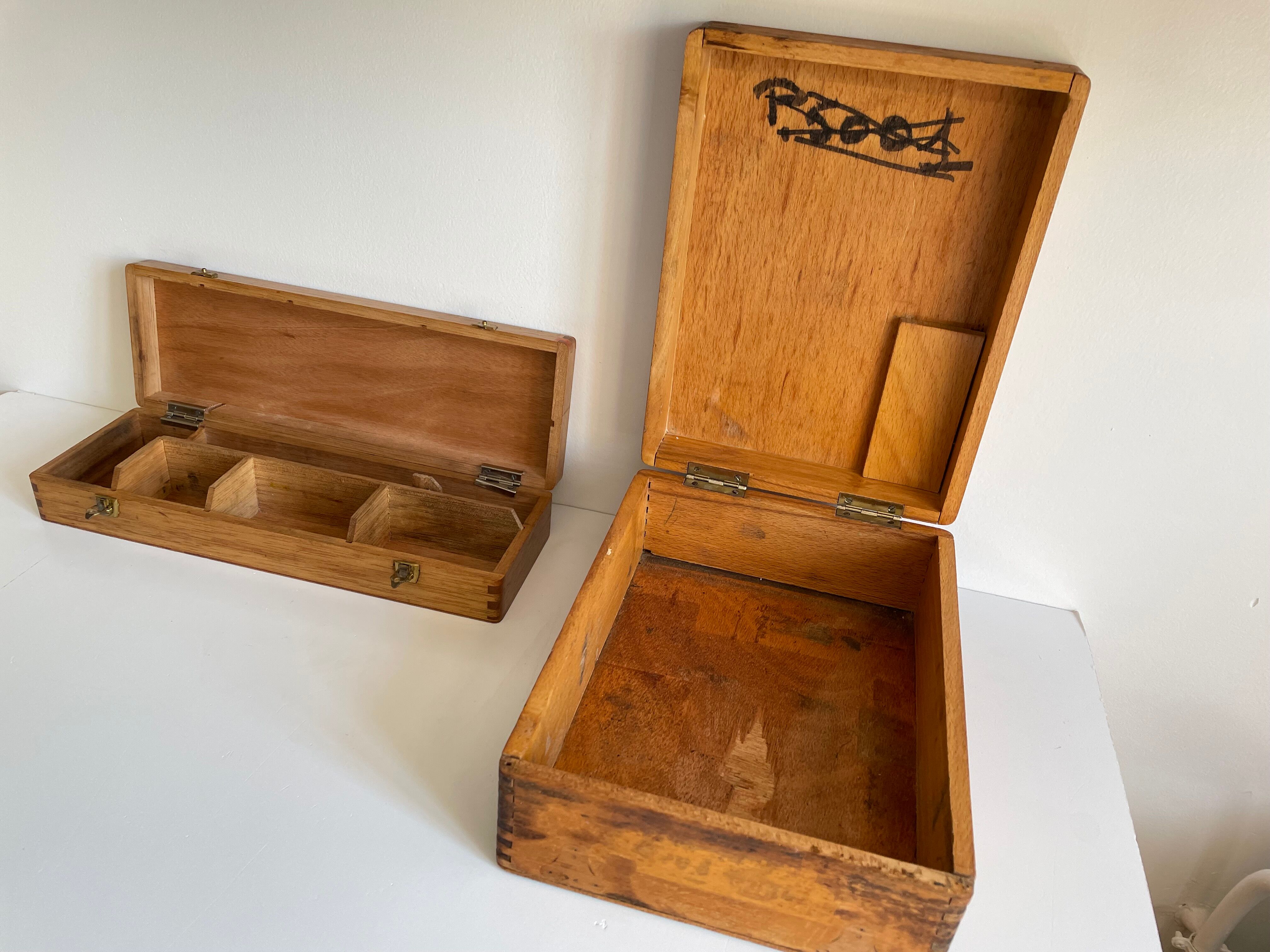 2 boxes in roch wood