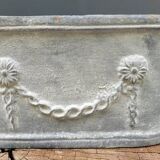 Jardinière en fonte grise