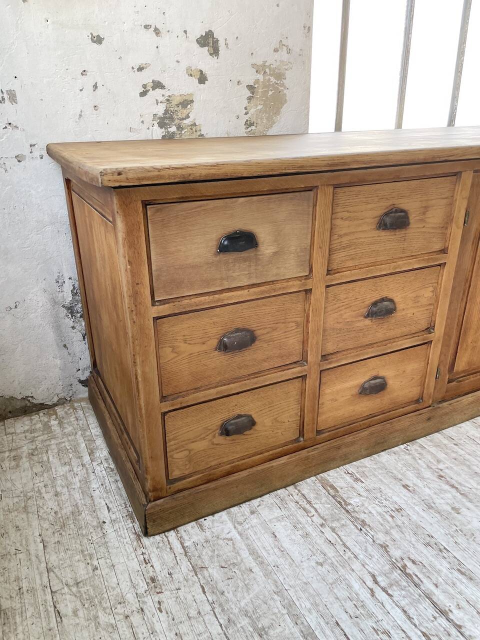 XXL solid oak counter sideboard