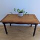 Table basse bois massif pieds torsadés sculptés