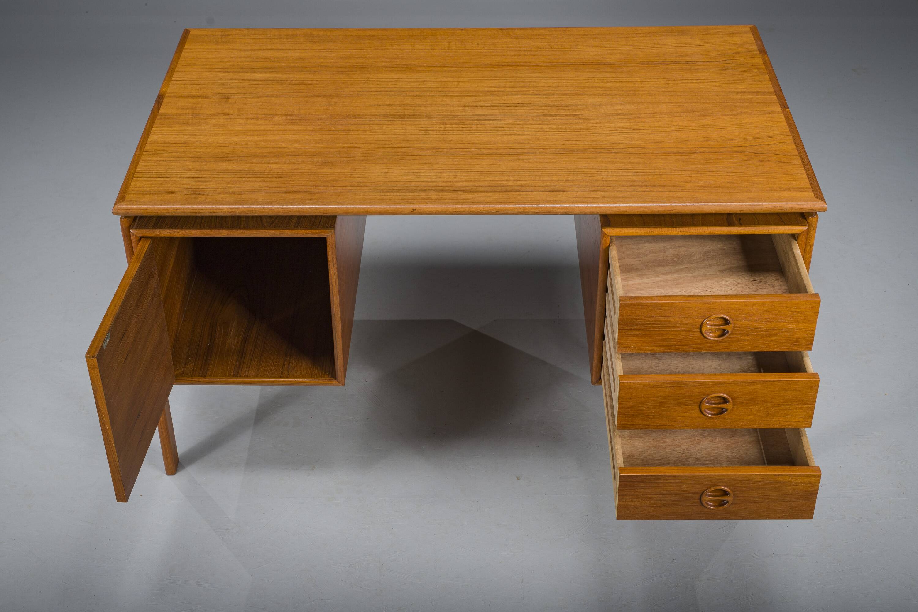 Danish Desk by Arne Vodder for GV Møbler, 1960s