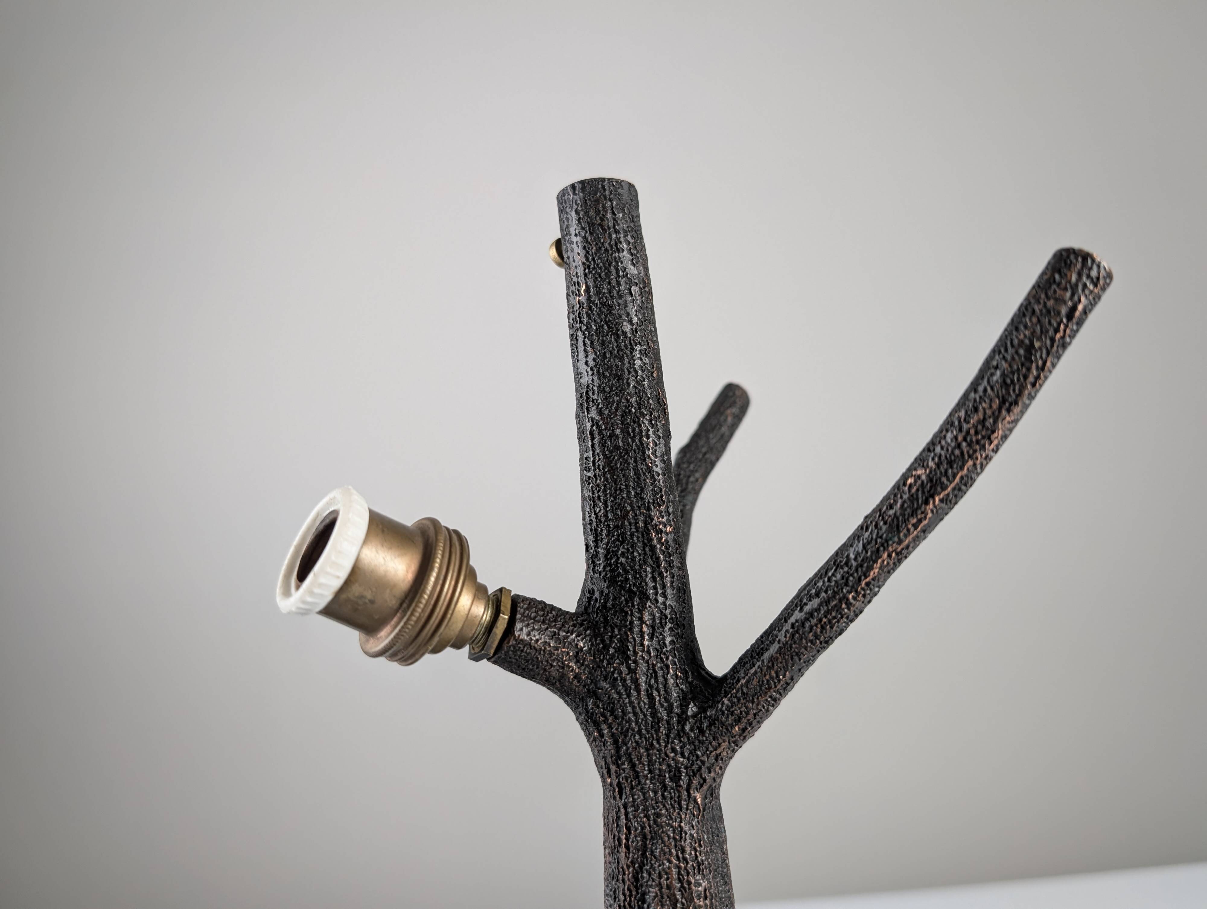 Hammered Copper Sculptural Lamp in the Shape of a Tree, Mid-Century Modern