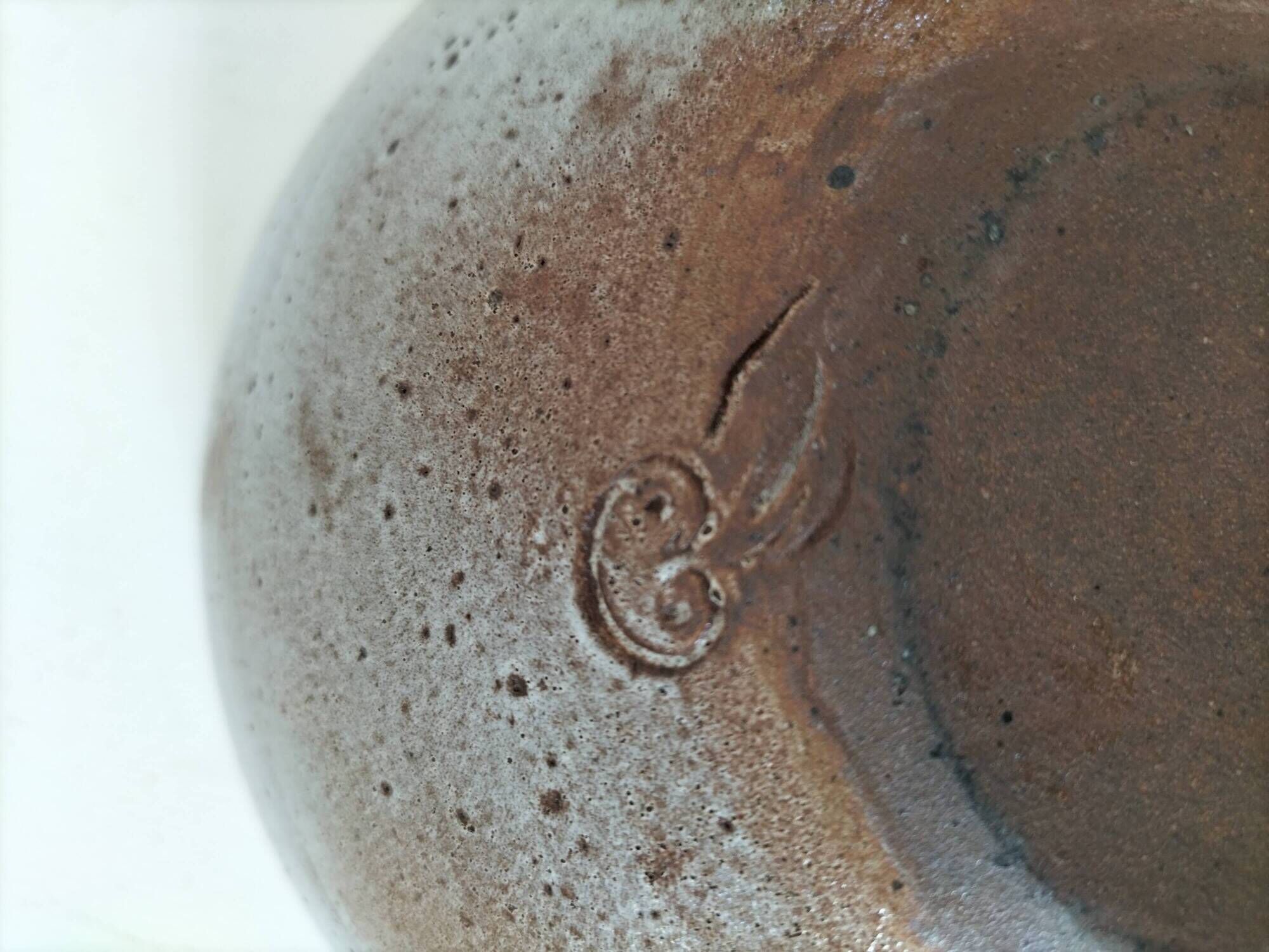Ceramic cup from the Jeanne and Norbert Pierlot workshop (Ratilly)