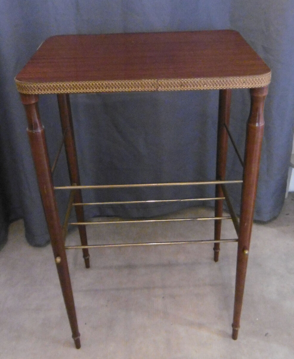 VINTAGE DESSERT TABLE FROM THE 70S