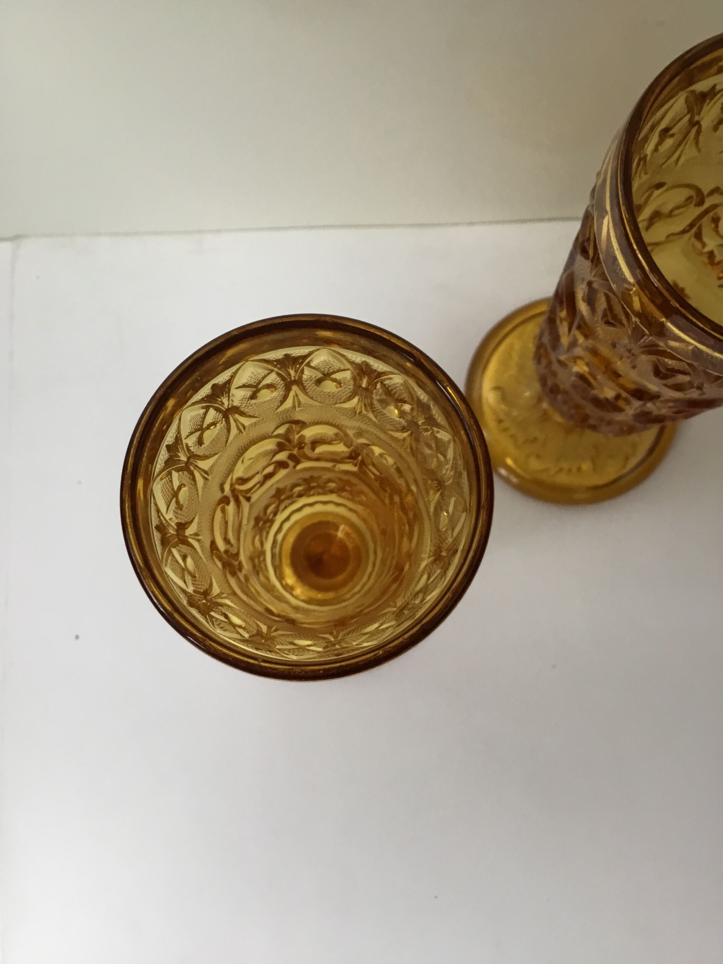 Lot of 2 cups to champagne in glass