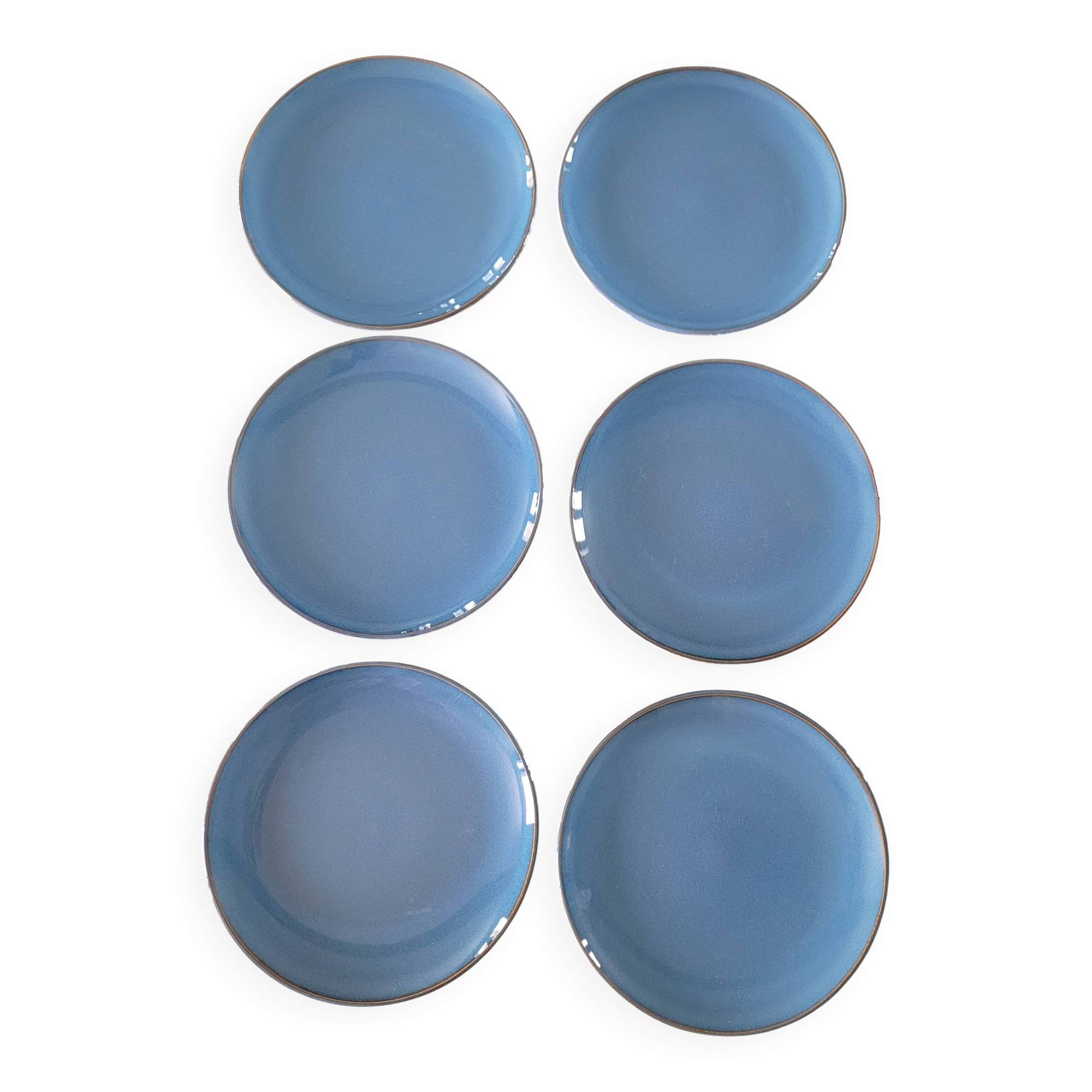 6 blue dessert plates