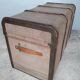Travel malle in wood and canvas