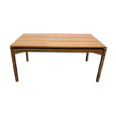 Scandinavian table with extensions
