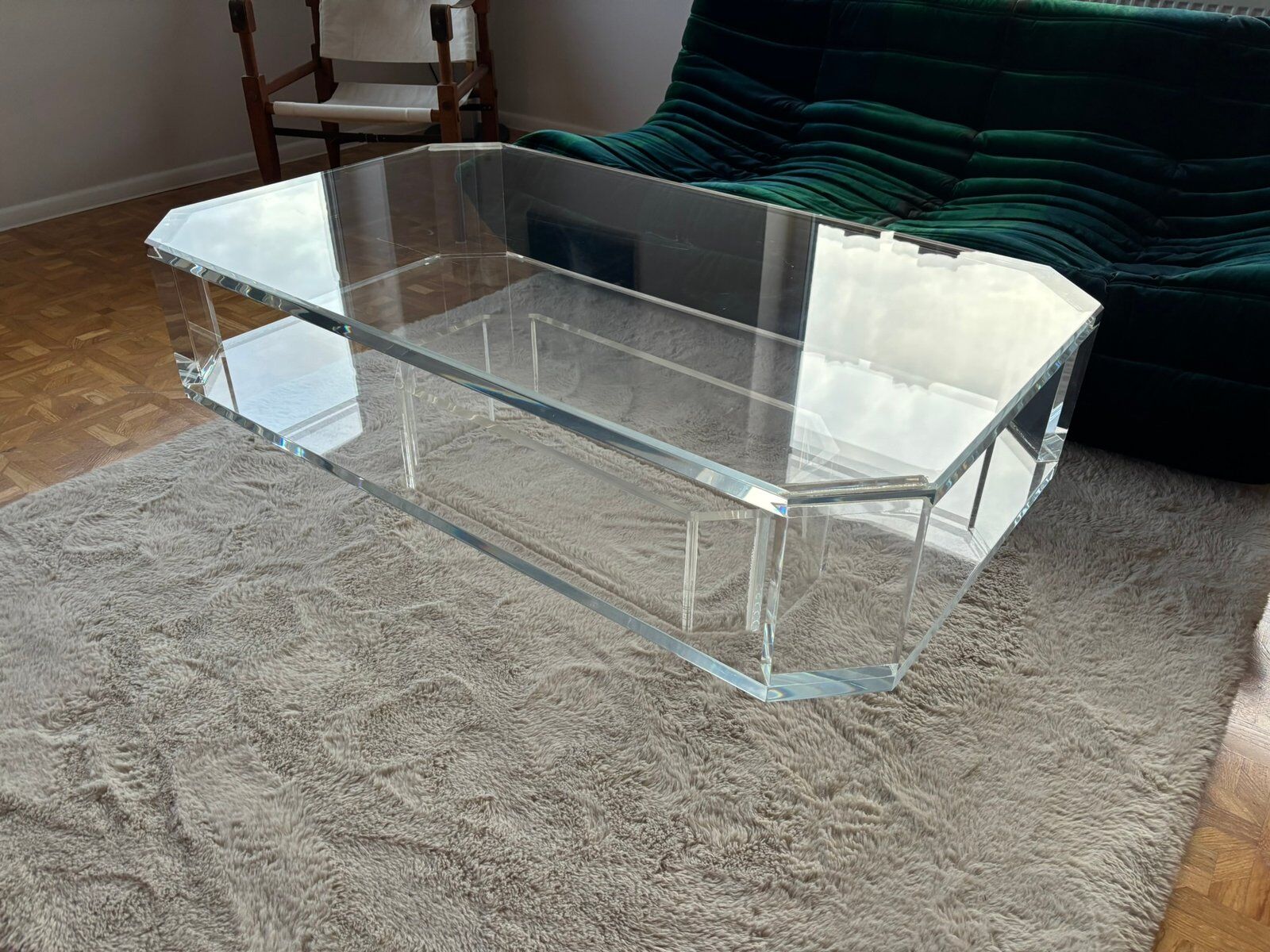 Table basse en verre acrylique transparent