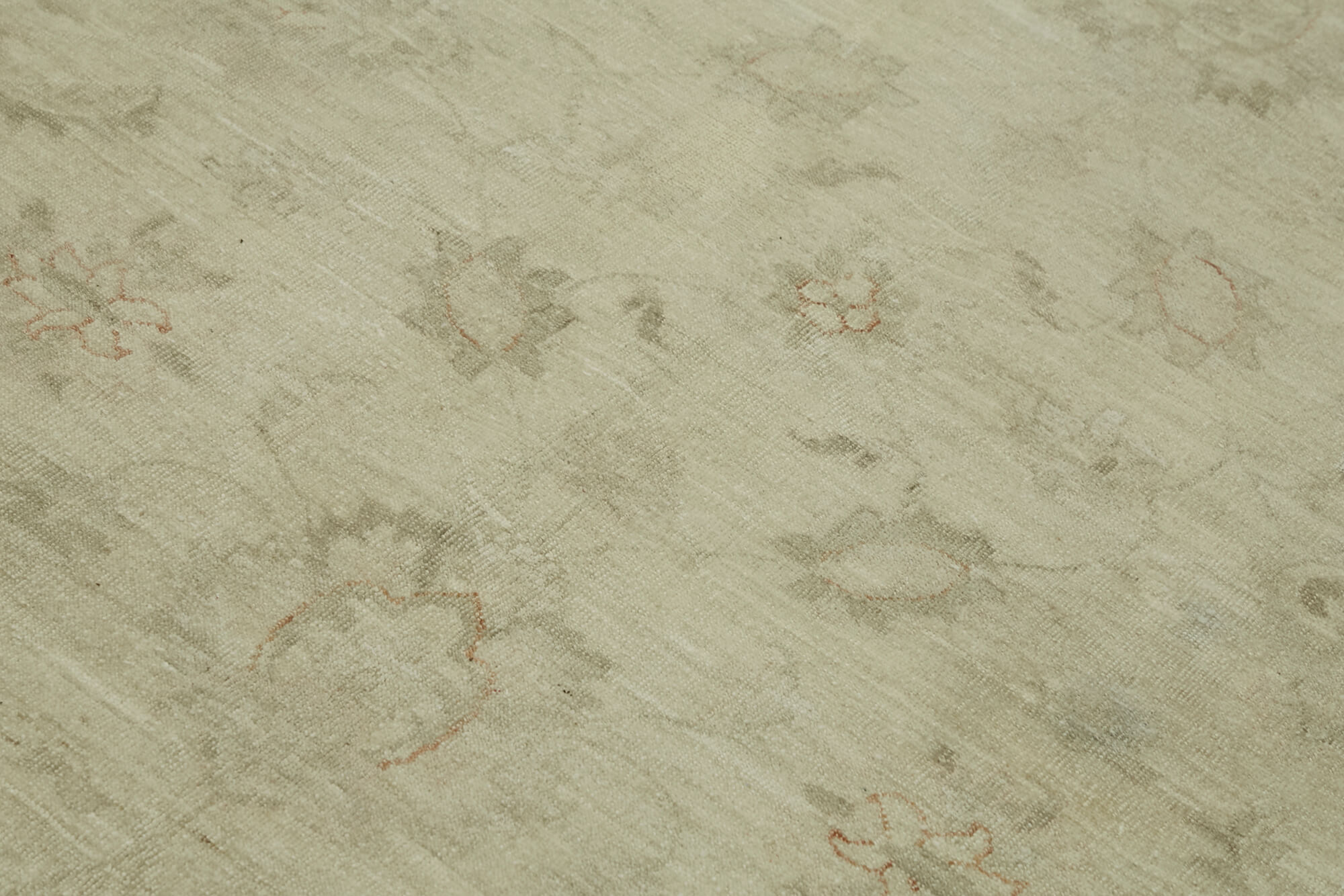 Hand-knotted persian vintage 1970s 196 cm x 295 cm beige wool carpet