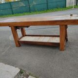 Carpenter's workbench