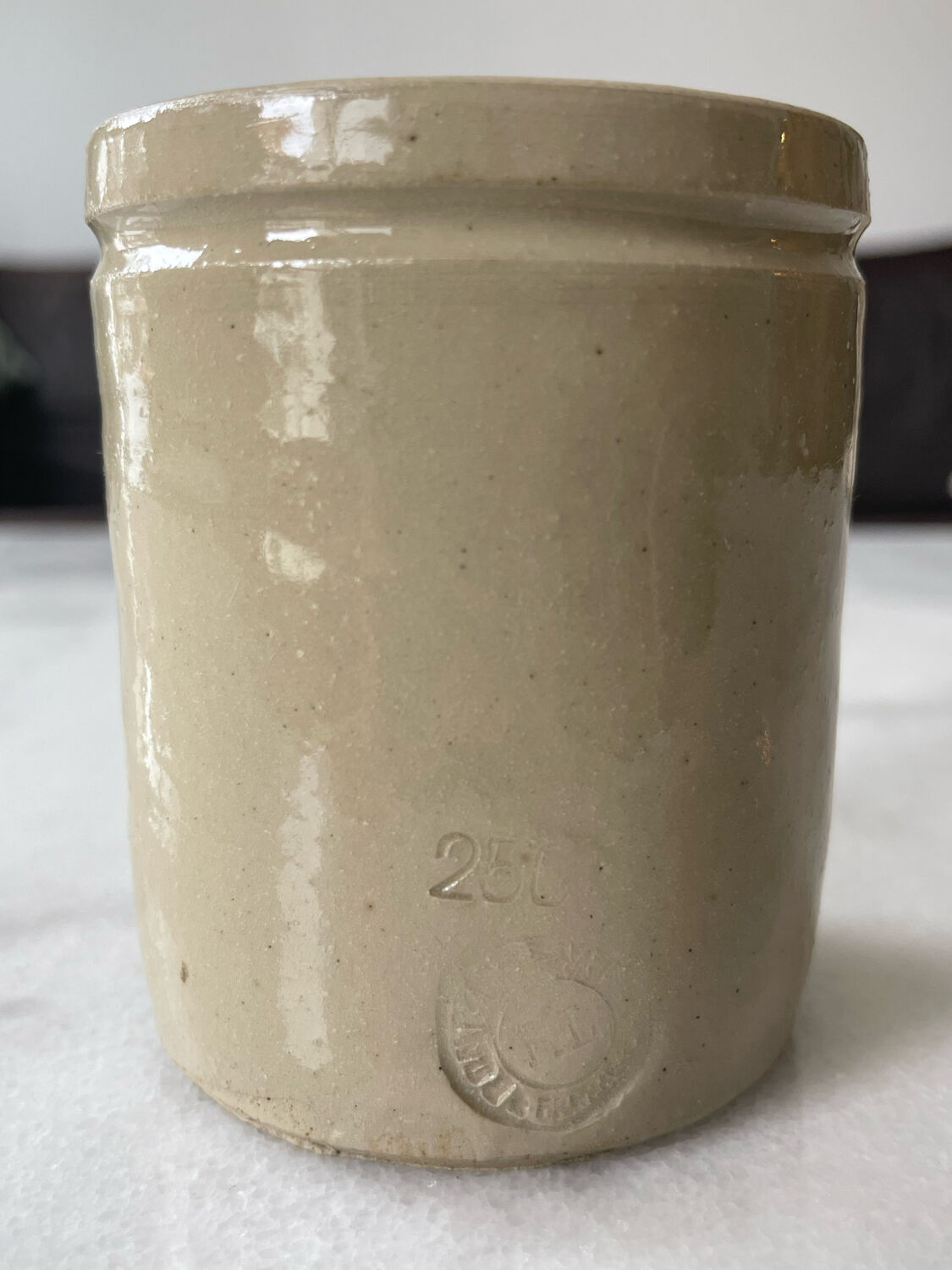 Pot en grès - marquage France