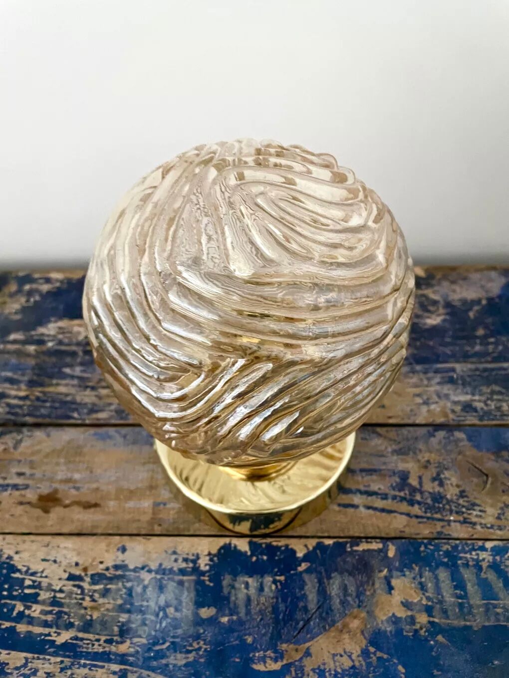 Vintage globe wall lamp