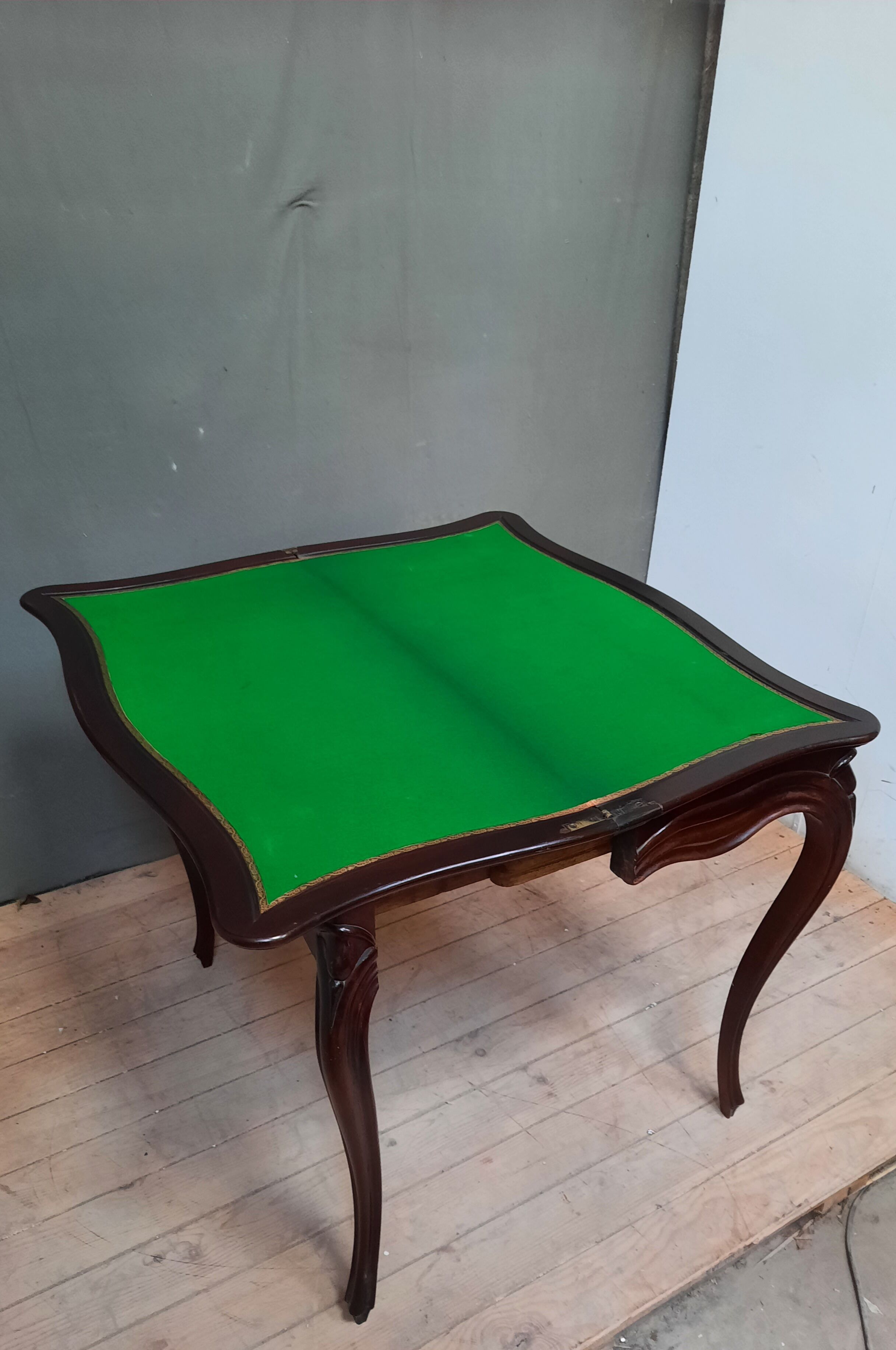 Nineteenth century rosewood game table