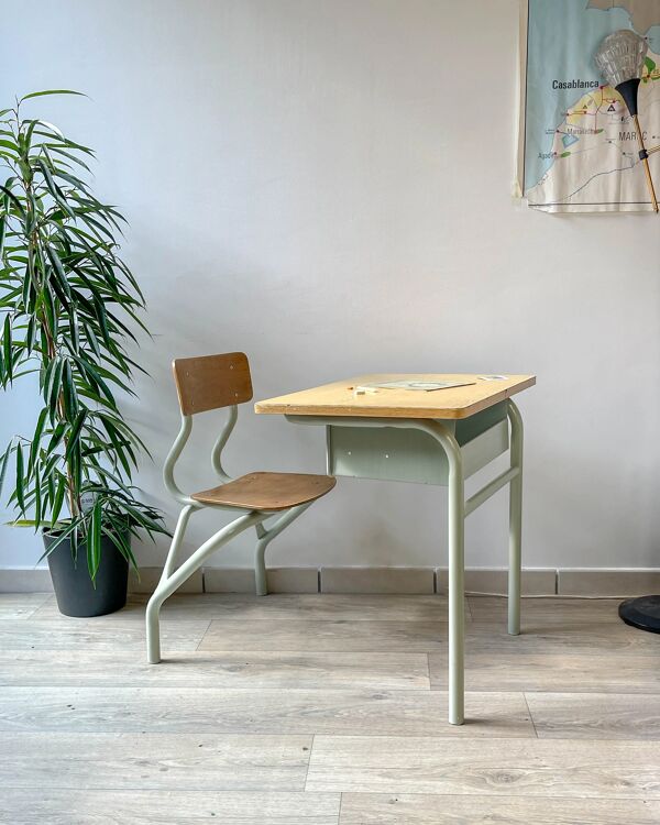 Bureau d’écolier vintage 1960 – Pupitre ancien en bois et métal vert d’eau – Mobilier scolaire rétro – Bureau enfant vintage
