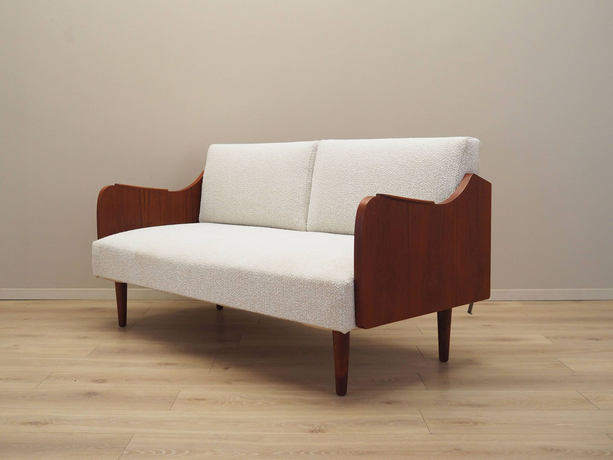Canapé beige, Danemark années 1970