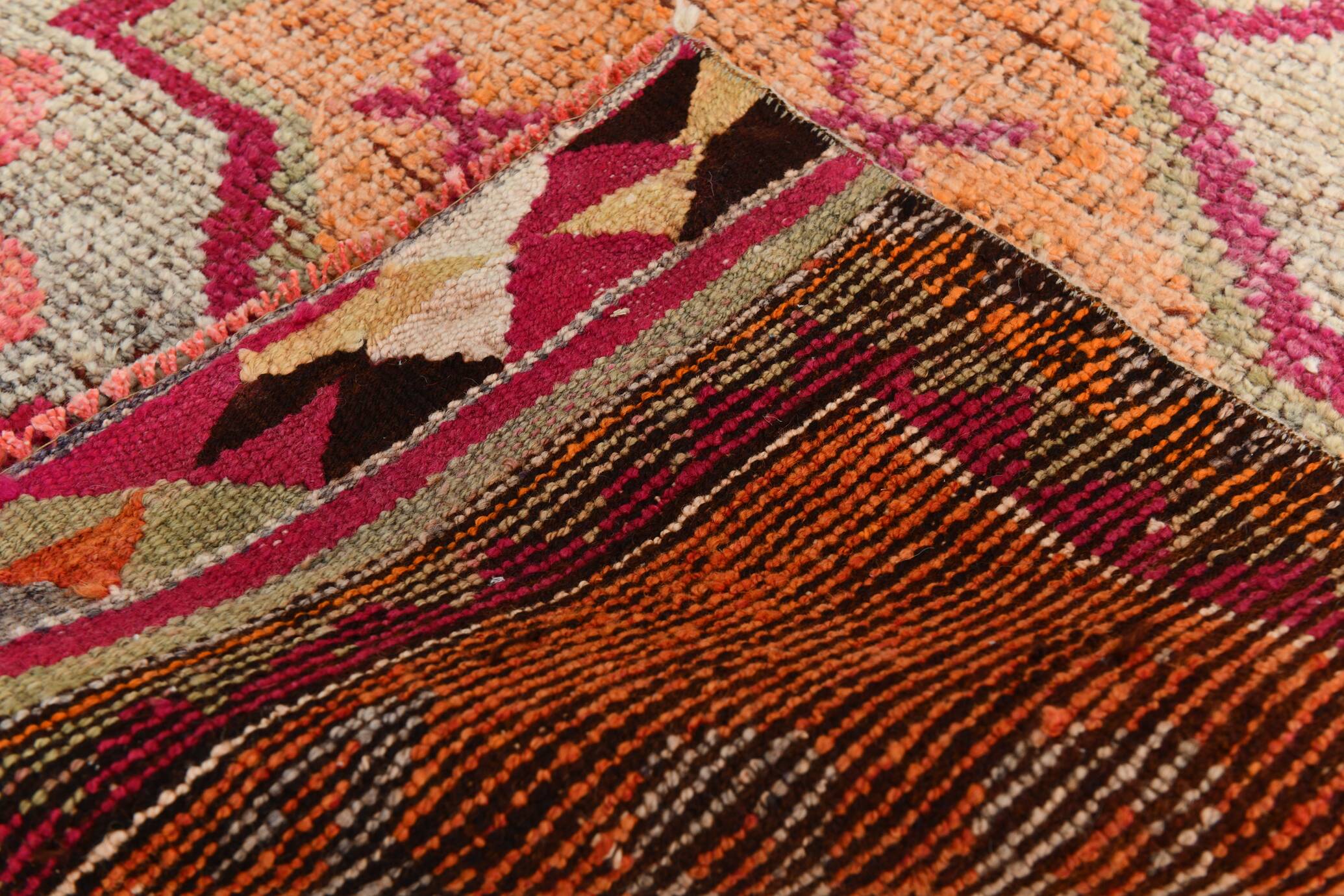Tapis Couloir Turc Corail, Tapis Anatolien à Médaillons, 96x338 Cm