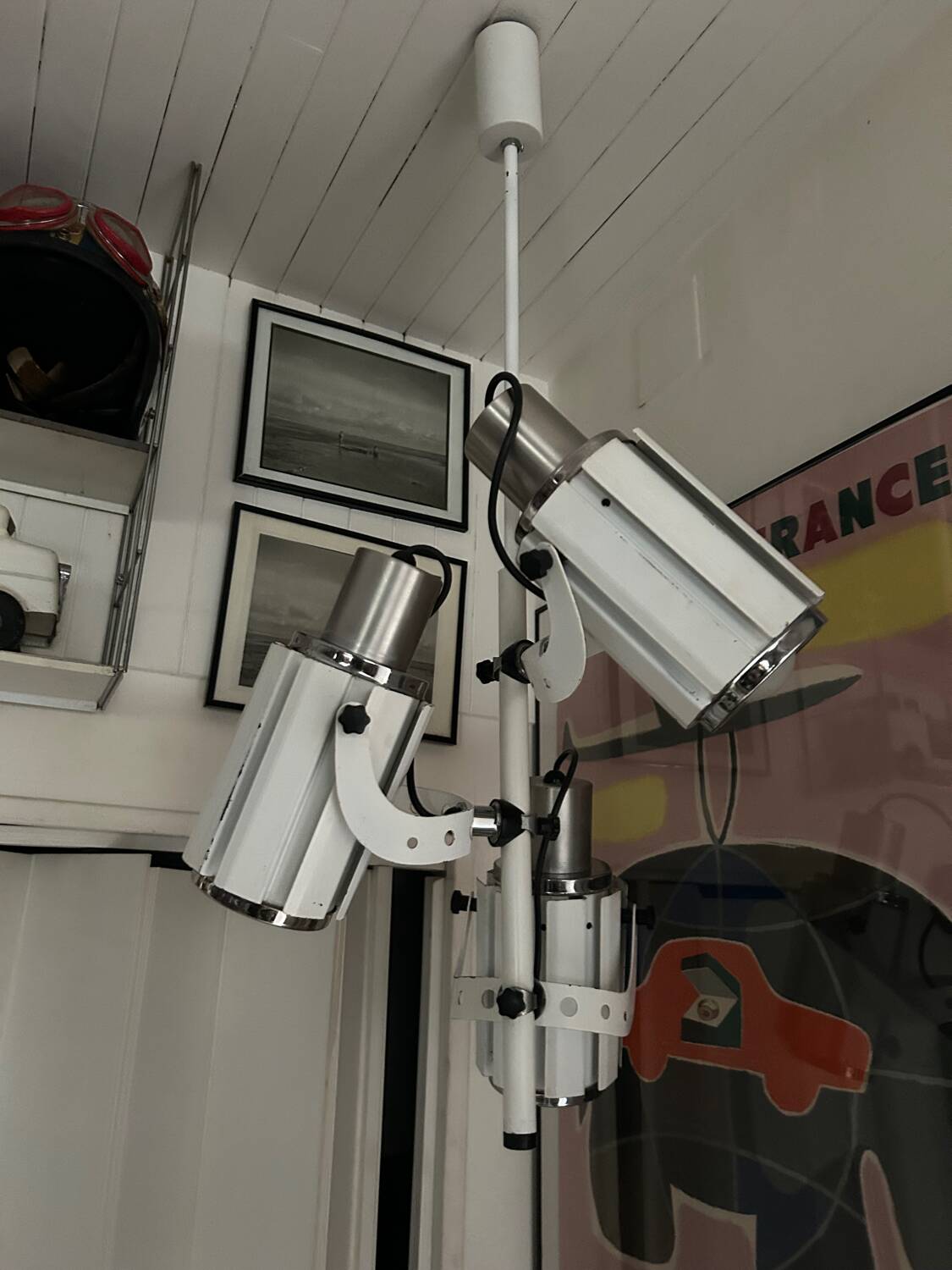 suspension 3 Projecteur d’Oscar Torlasco (Lumi, stilkronen )