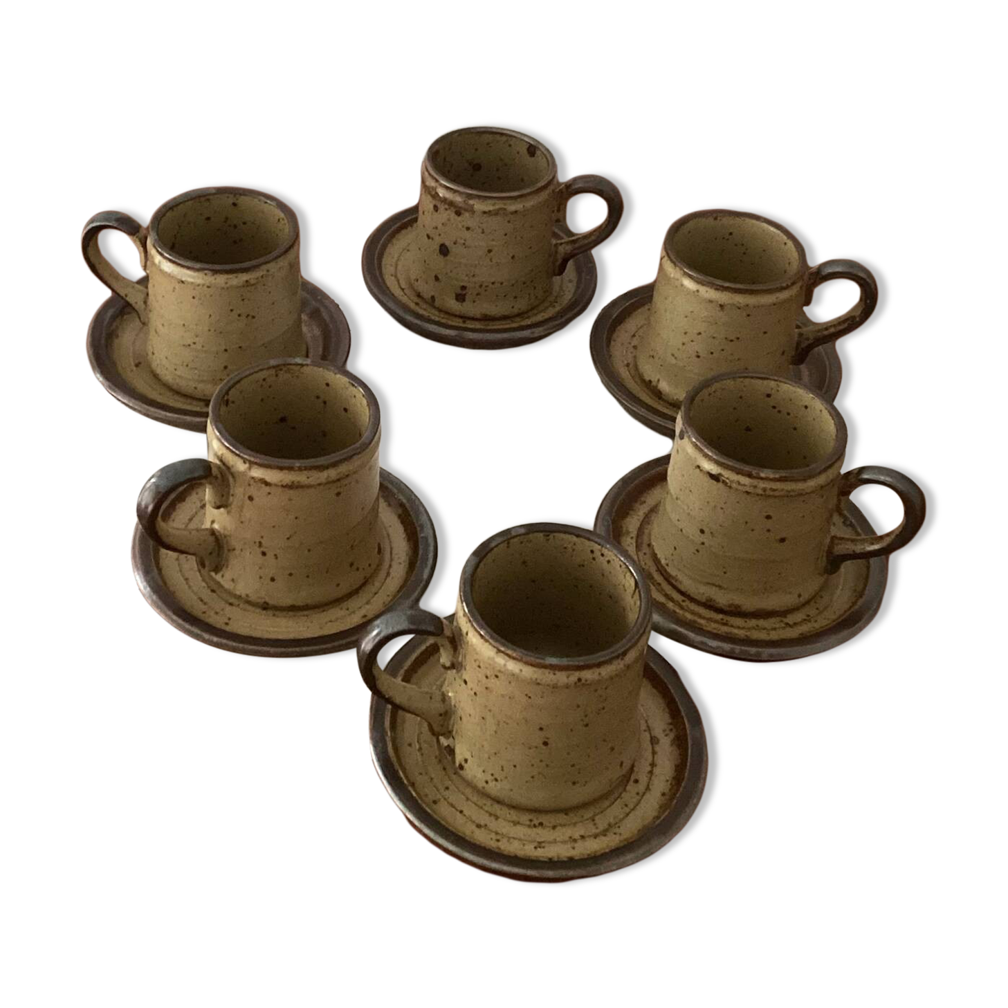 Stoneware Rocaille Cups and Saucers
