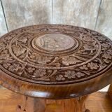 Ancienne table basse tripode bois sculpté & laiton incrusté inde vintage