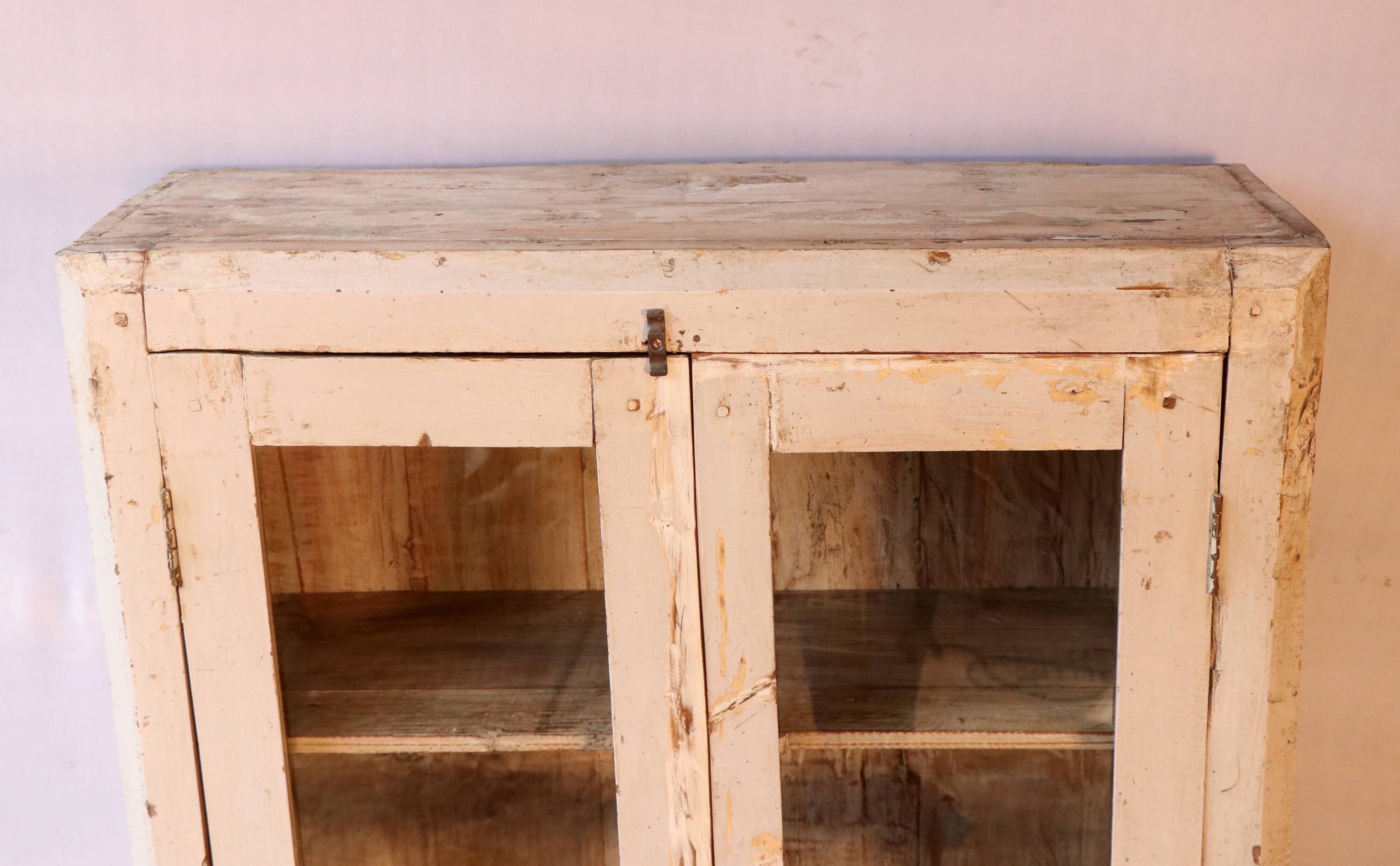 Old Burmese teak showcase white-ecru patina