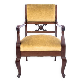 Fauteuil ancien, Europe du Nord, vers 1920.