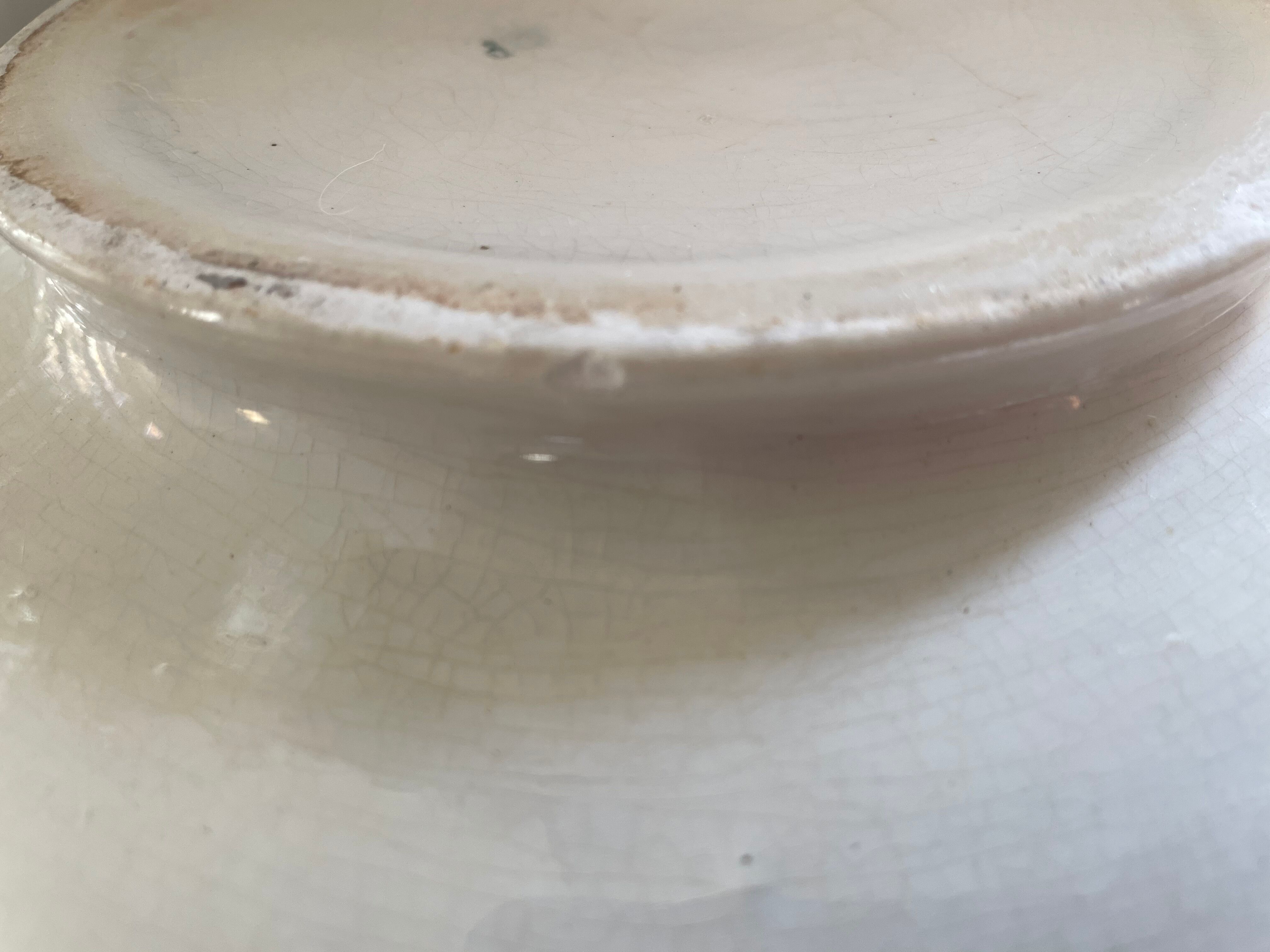 Former St Amand model DAISY soup