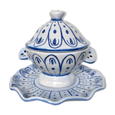 Bonbonnière sur assiette signées LvP - céramiques Château de Goussaincourt  1975