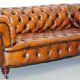 Victorian Chesterfield canapé from 1890 in restored leather, stamped Cornelius V. Smith.