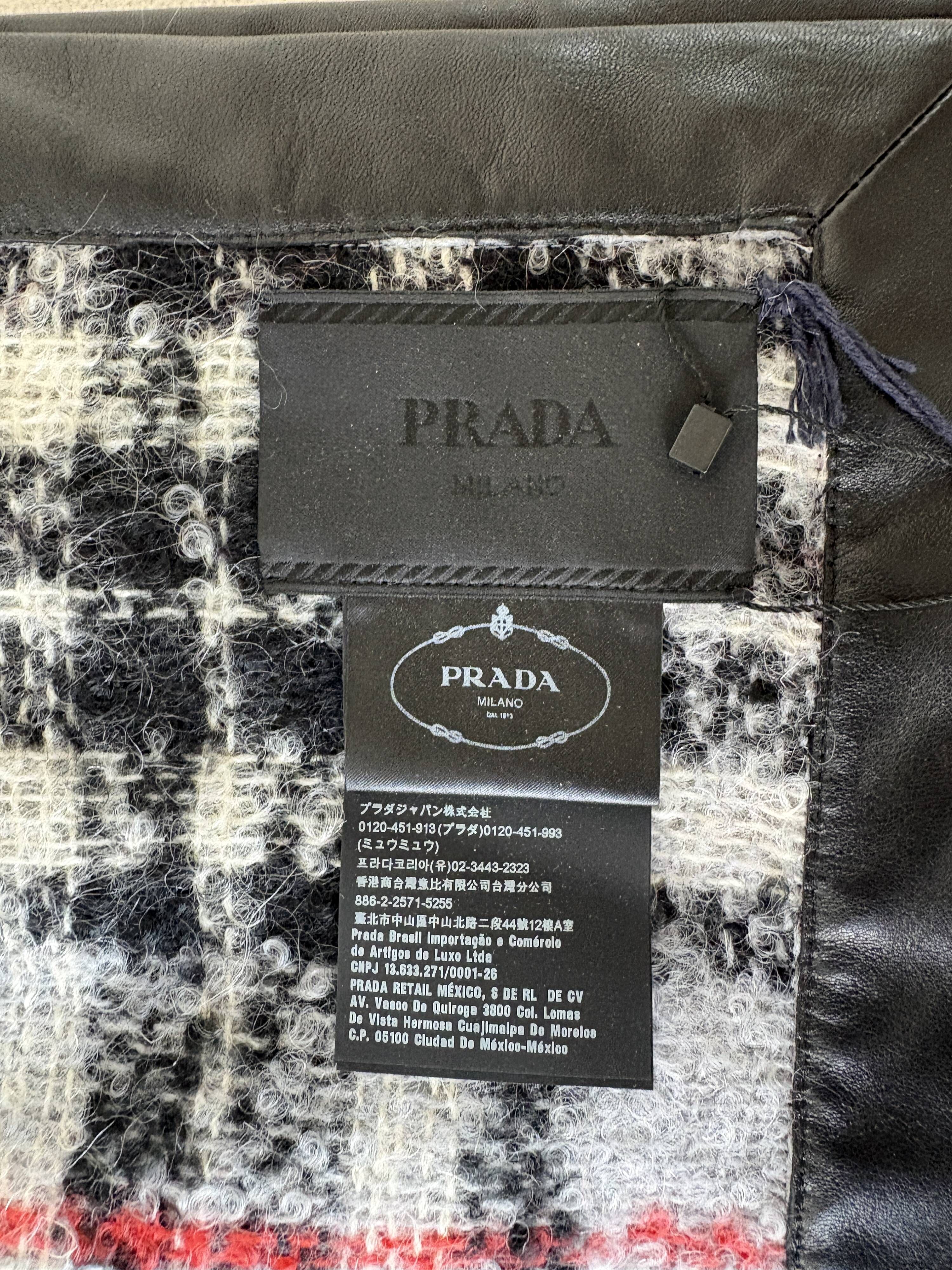 Prada Nouveau Plaid en Mohair