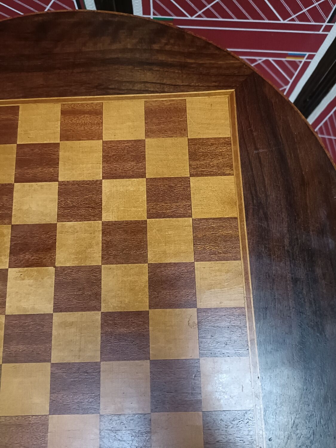 Pedestal table chessboard inlaid old pegs and staples